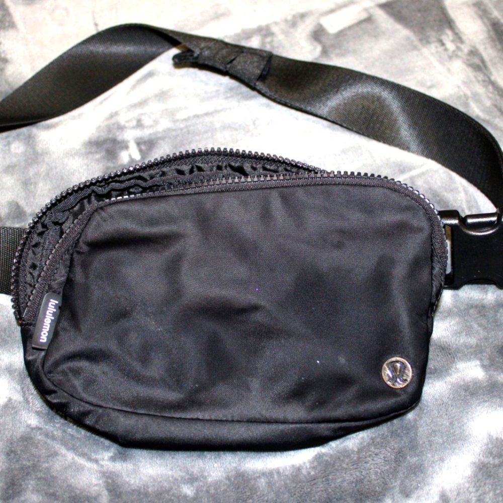 Lululemon Beltbag